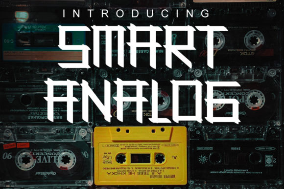 Smart Analog: A Futuristic Display Font for Web Design